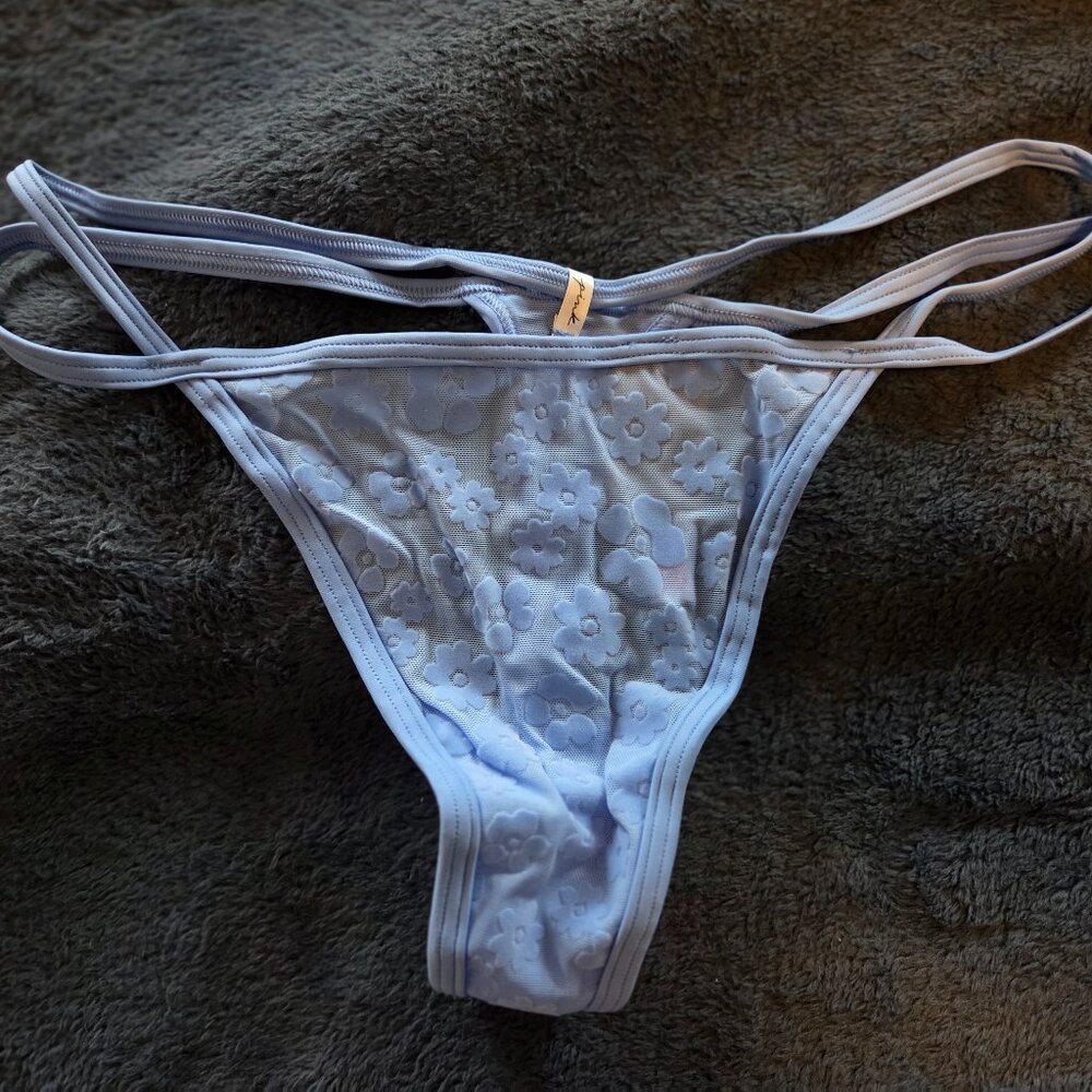 Victoria's Secret Pink! light blue mesh double strap V-string panties size XL